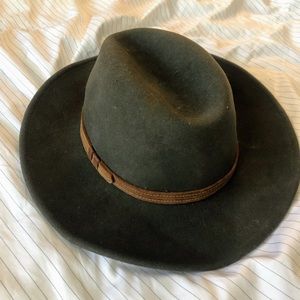 Urban Outfitters Ecoté Wide Flat Brim Hat